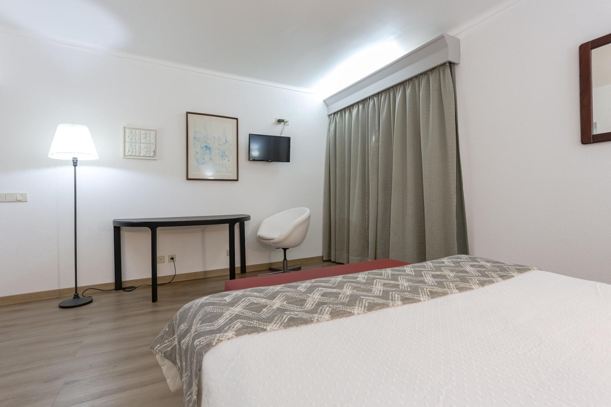Hotel Arangues Setúbal Exterior foto